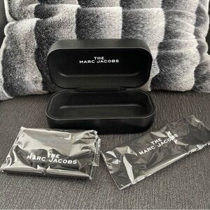 Marc Jacobs glasses case